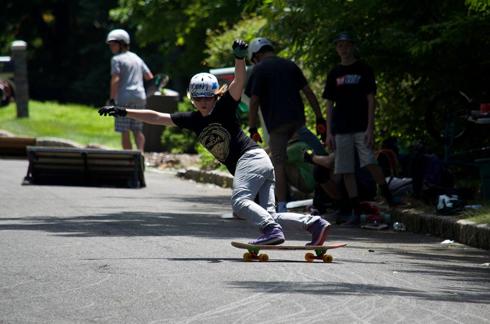 Emily Pross – Double Kick Longboarding