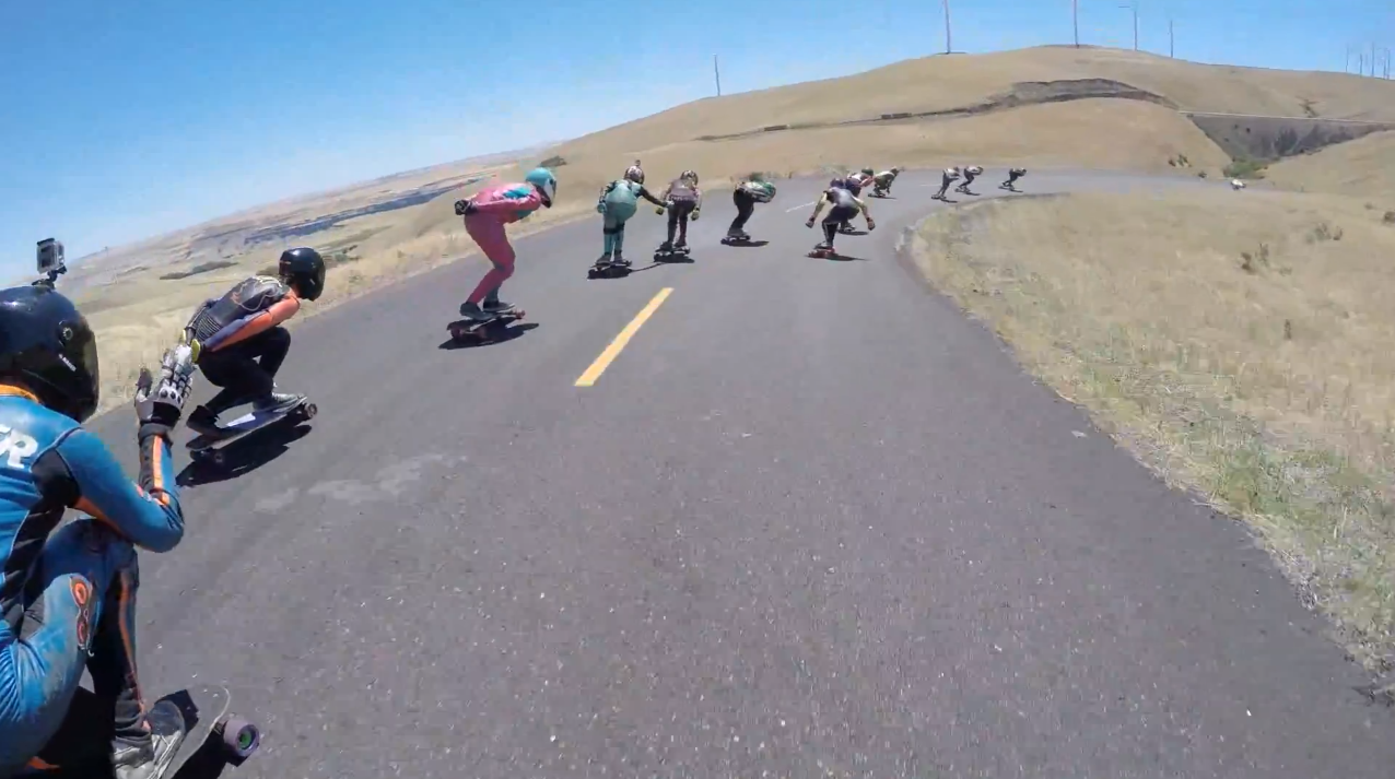 Women pack run at Maryhill – Kyle Wester as the commentator