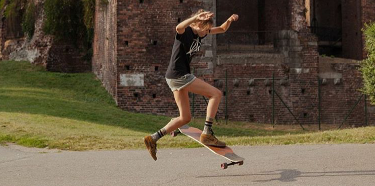 Esther & Marte in Italy – Pavia Skate Paradise