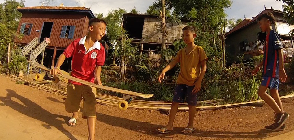 A Future on Wheels – Longboarding Project in Cambodia